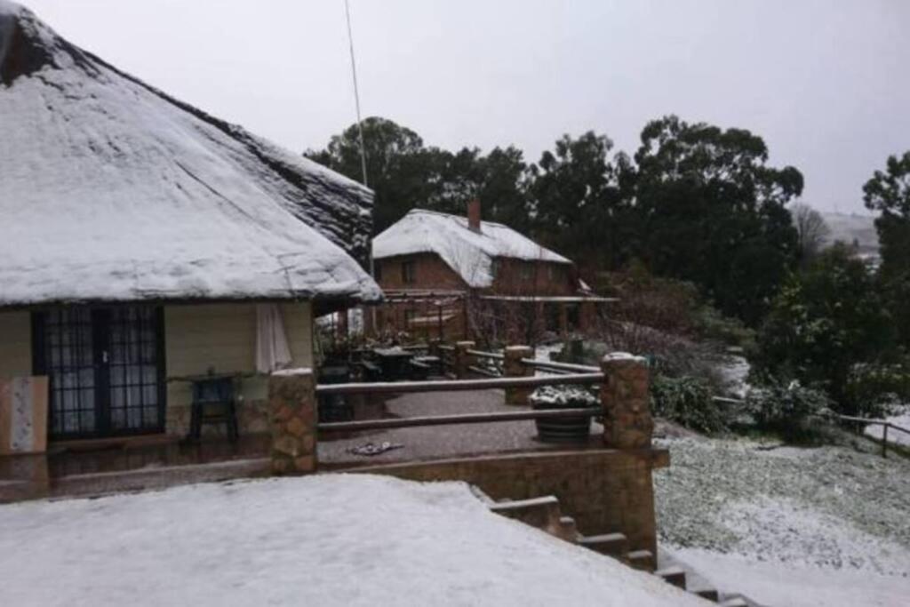 The Underberg Cottage מראה חיצוני תמונה